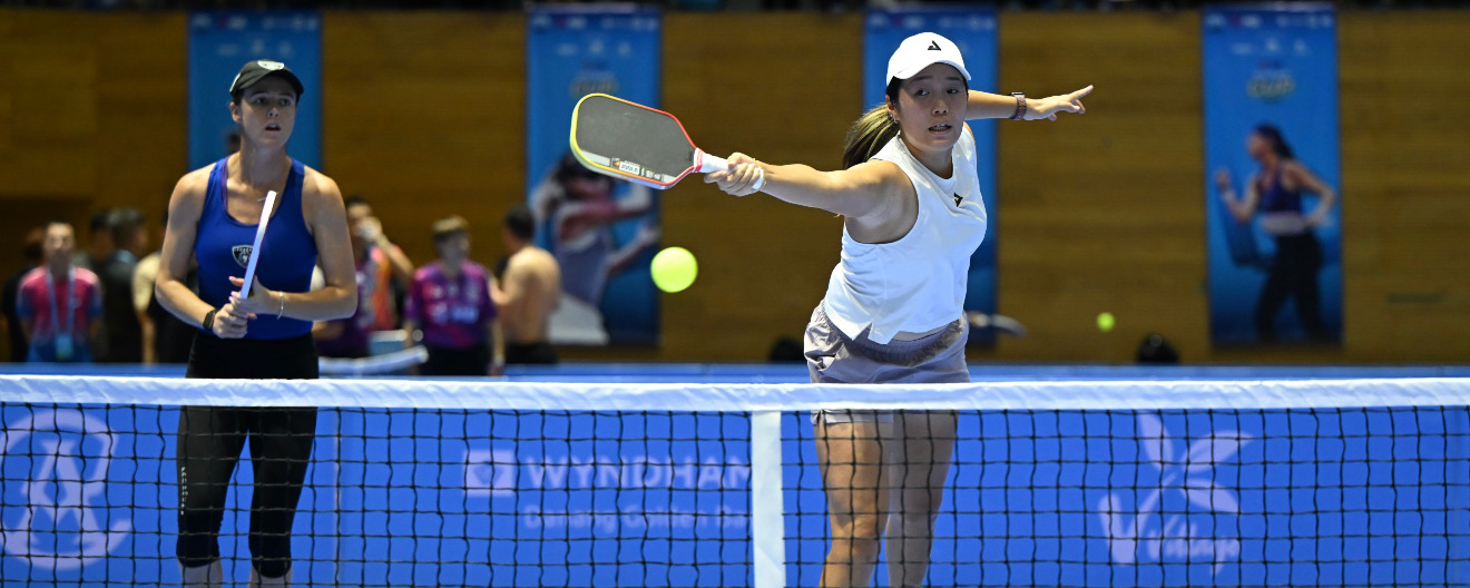 Kaitlyn Christian and Zoey Wang competing at the MB Vietnam Cup.