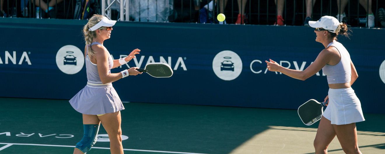 Anna Leigh Waters and Anna Bright at the Veolia Lakeland Open presented by Six Zero.