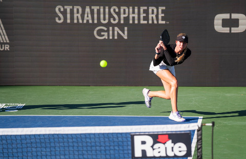 Sofia Sewing competing at the PPA Daytona Beach Open in 2024.