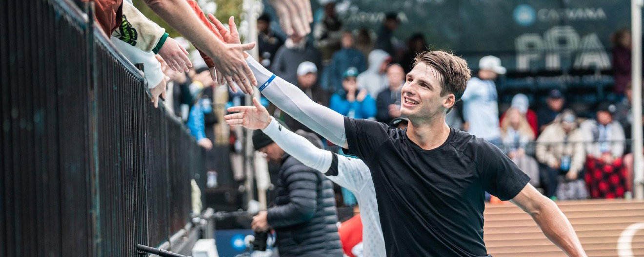 Elliot Icon Elliott Schupp - Tour Pro Pickleball Player from United States